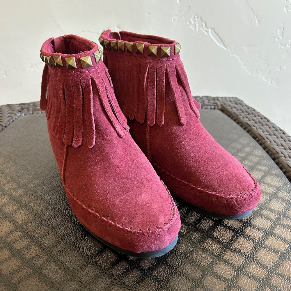 Skch+3 by Skechers Fringe Hidden Wedge Leather Ankle Booties Size 9